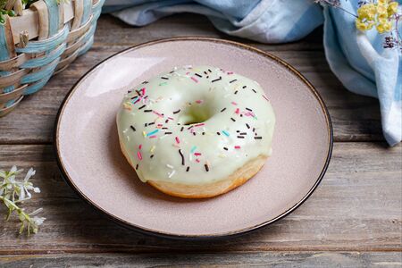 Пончик Фисташка