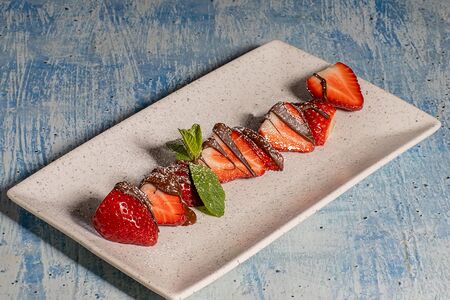 Клубника в шоколаде