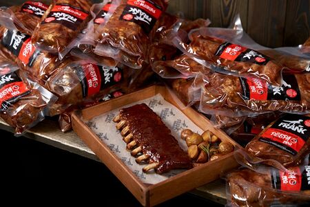 Фирменные свиные рёбра Big Size в вакууме для домашнего приготовления