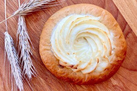 Ватрушка с творогом