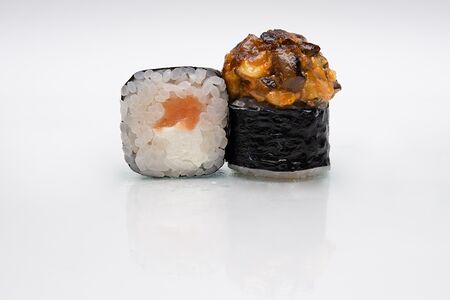 Запеченный ролл Китана