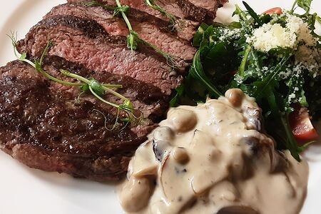 Тосканская тальята с рукколой