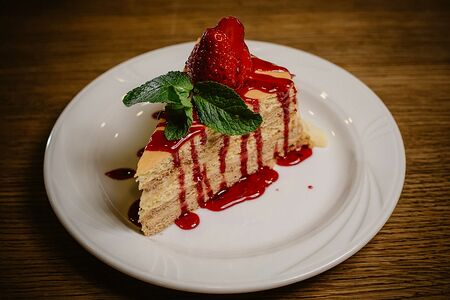 Торт старый баку