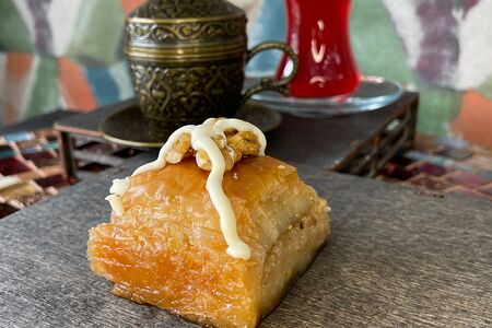 Турецкая пахлава Классика с грецким орехом