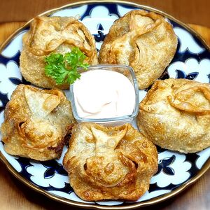 Манты жареные из говядины