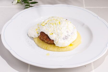 Бифштекс из утки с пармезаном