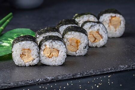 Томаго маки