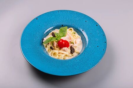 Паста Феттуччине с лососем