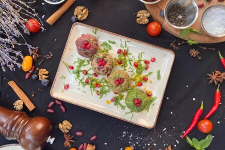 Ассорти пхали