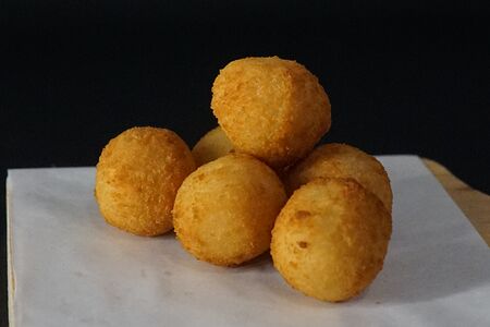 Сырные шарики