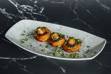 Шампиньоны на гриле