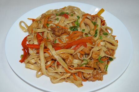 Удон с курицей