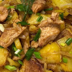 Картошка по-домашнему с маринованной курочкой