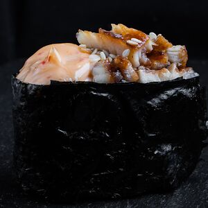 Гункан спайси-угорь