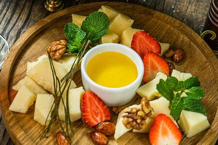 Сырное ассорти