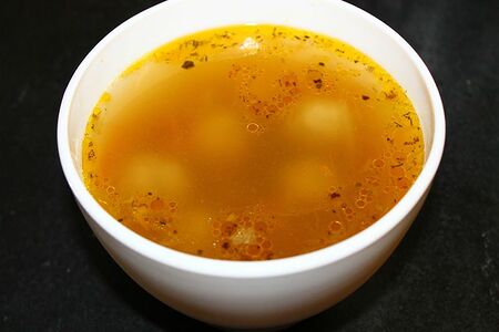 Суп с мясными фрикадельками