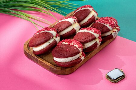 Вупи-пай Красный бархат