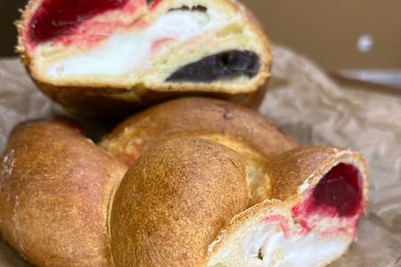 Кранч вишня-сливки-шоколад