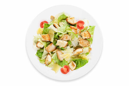 Салат Цезарь с курицей