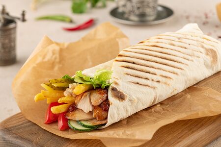 Шаурма классическая в лаваше