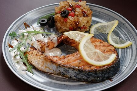 Стейк из лосося