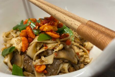 Говядина в перечном соусе