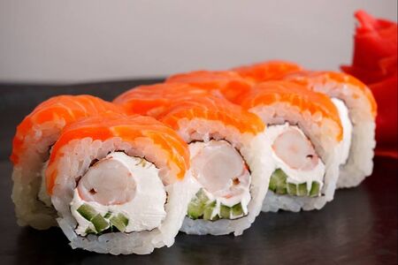 Ролл Кэнроку