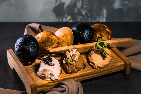 Паштет из лосося, из печени цыпленка, из вяленых томатов