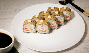 Ролл жареный с окунем