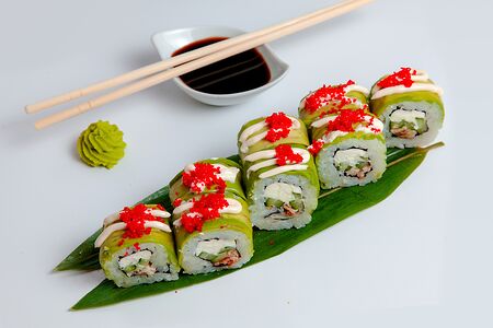 Ролл Уромаки