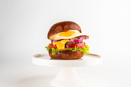 Бургер с бифштексом 