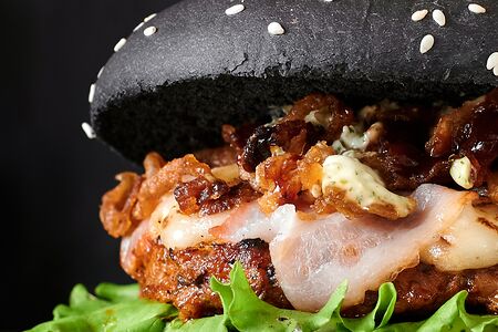 Куриный бургер BBQ