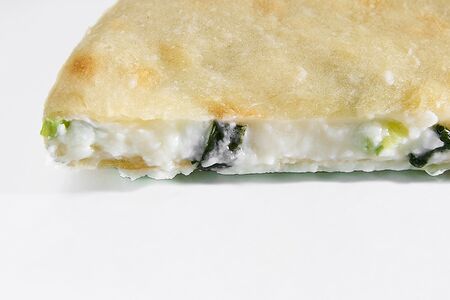 С осетинским сыром и зеленью