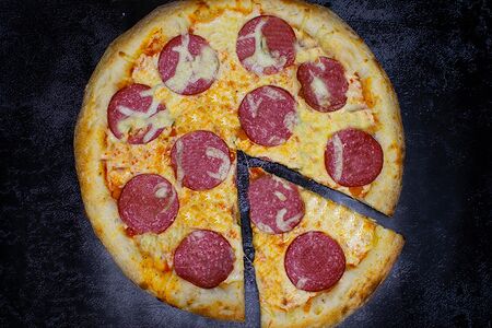 Пицца Неаполитанская маленькая