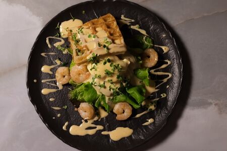 Вафля с креветками