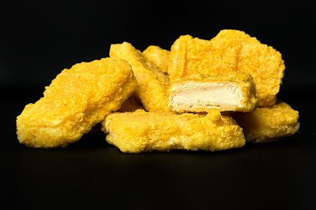 Куриные наггетсы