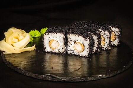 Ролл нежная креветка