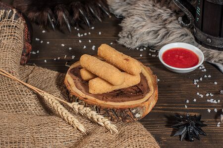 Сырные палочки в панировке