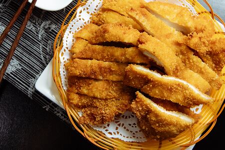 Курица в сухарях