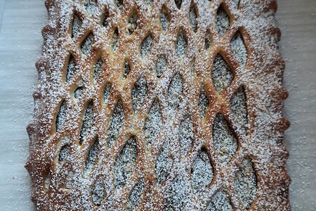 Пирог с творогом и маком