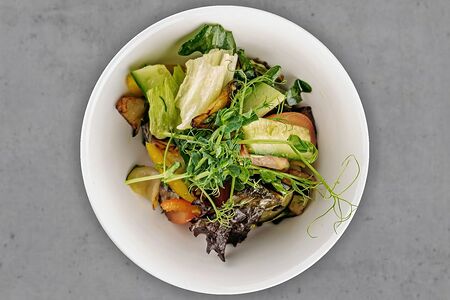 Грузинский овощной салат