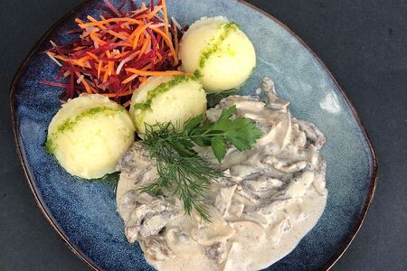 Бефстроганов