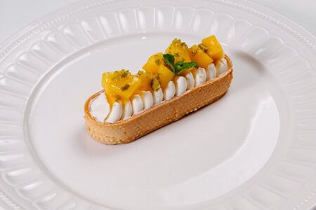 Тарт с манго