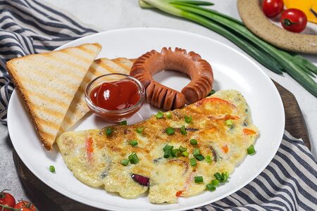 Скрэмбл с овощами