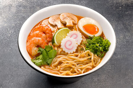 Рамен в стиле том ям