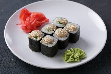 Ролл с чукой