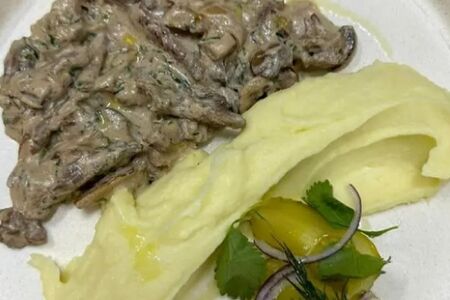 Бефстроганов