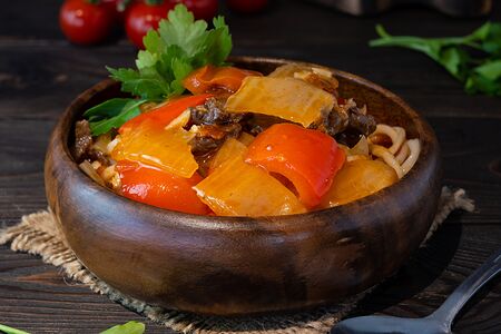 Лагман с бульоном