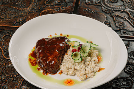 Телячьи щечки с ризотто