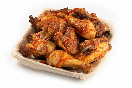 Курица гриль в соусе чили